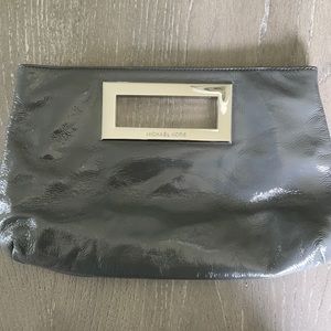 Michael Kors Magnetic Clutch